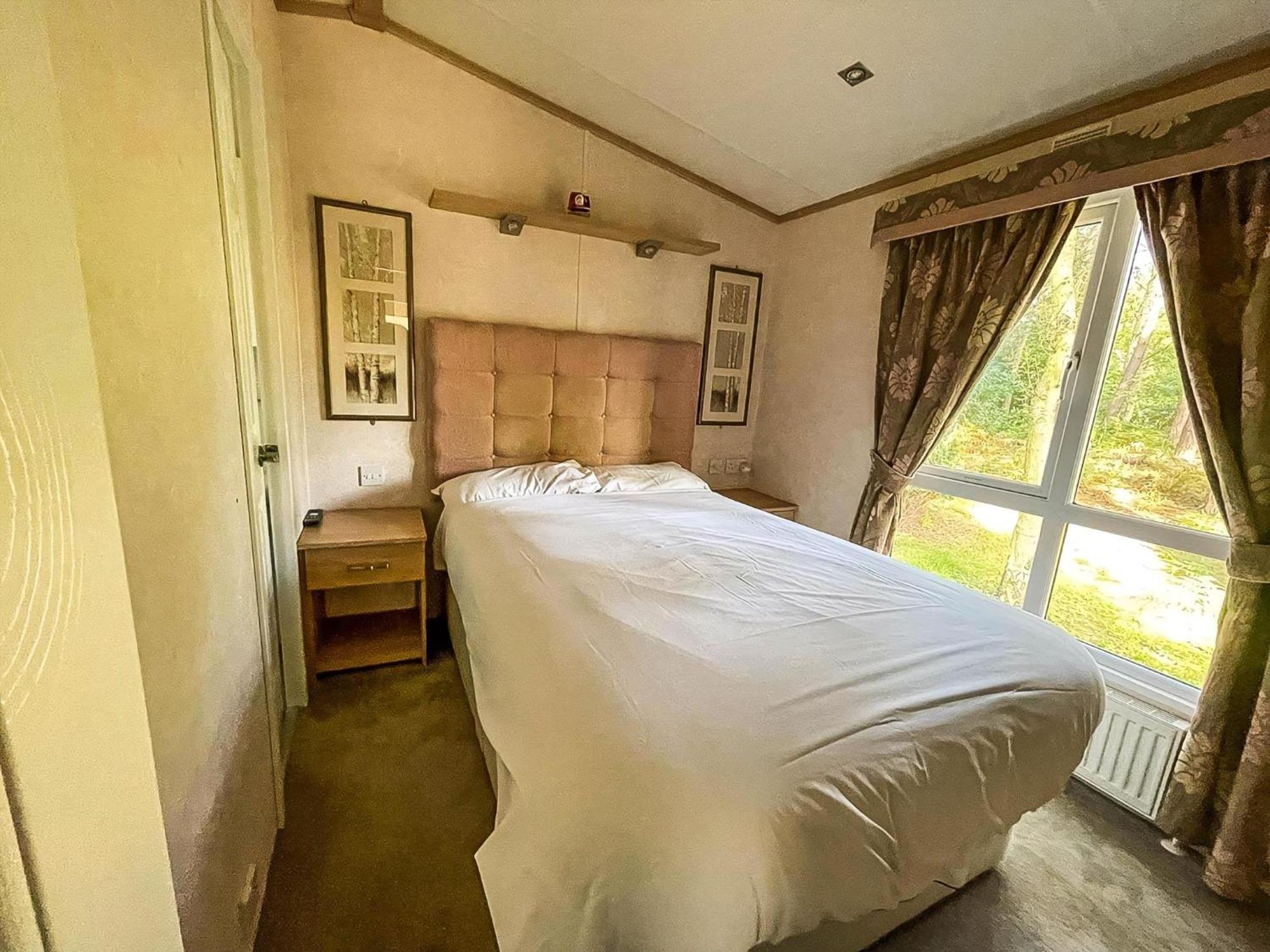 8 Berth Caravan For Hire At Wild Duck In Norfolk Ref 11269mc